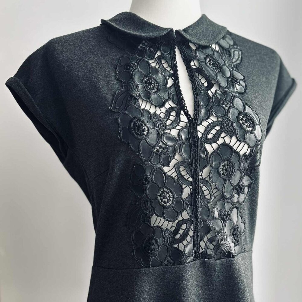 Sandra Angelozzi Charcoal Floral Lace Panel Top with Peter Pan Collar – EU 38